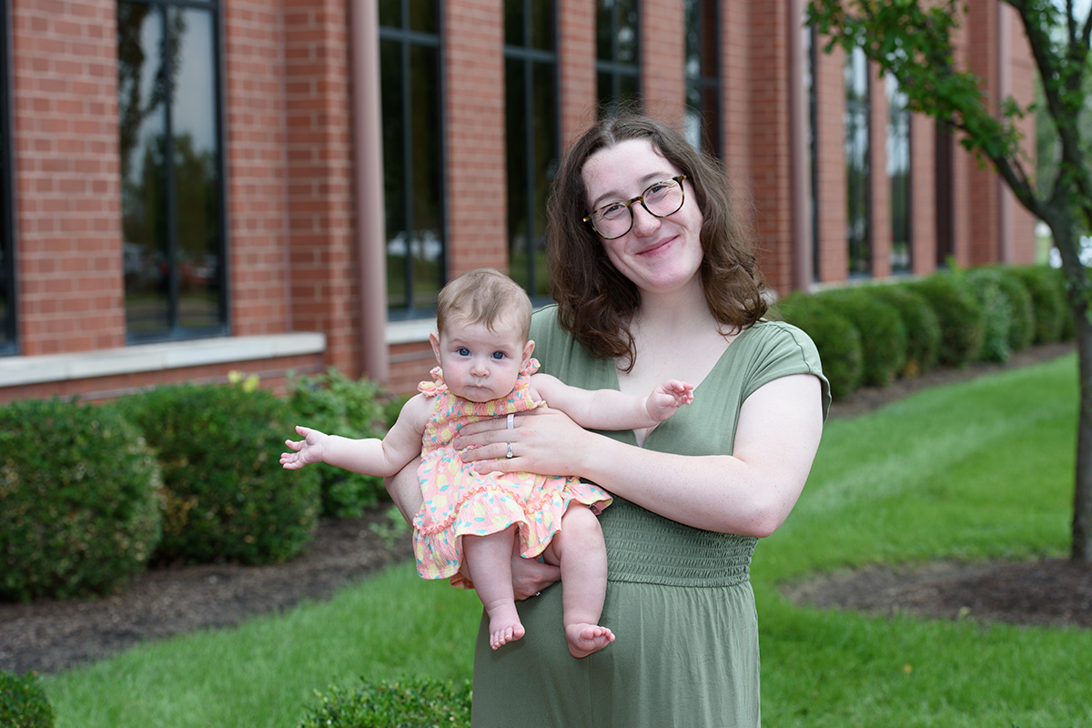 Roben Dieter with her child