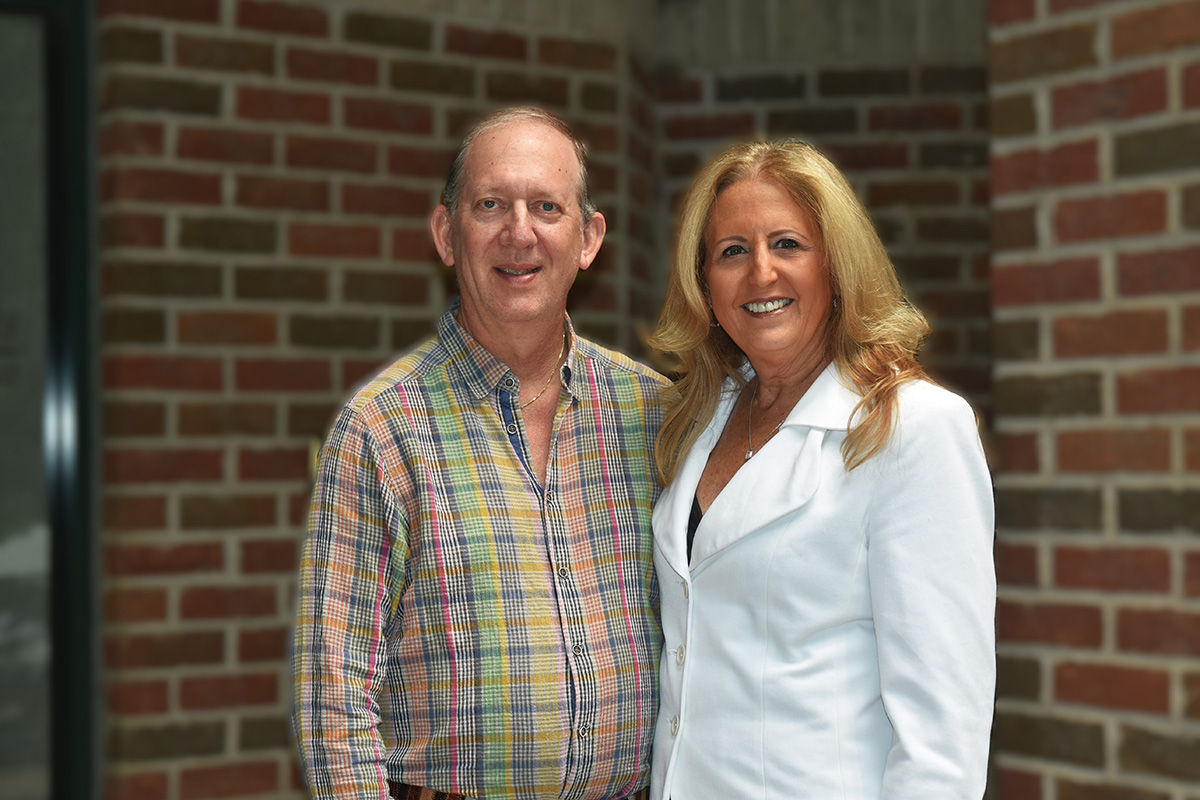 Lee and Bonnie in Mahoning Valley